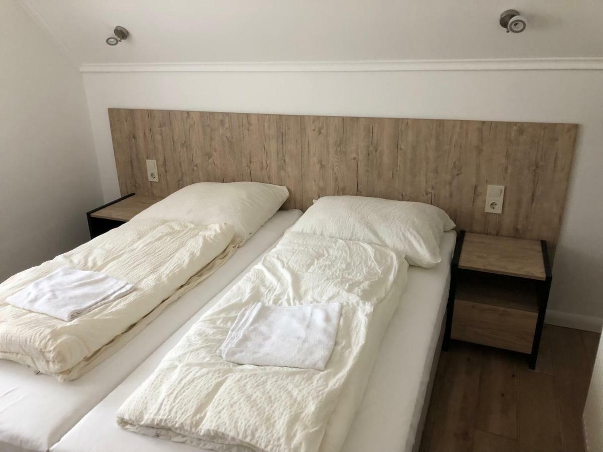 Duna Vendeghaz Hotel Fadd-Dombori Bagian luar foto